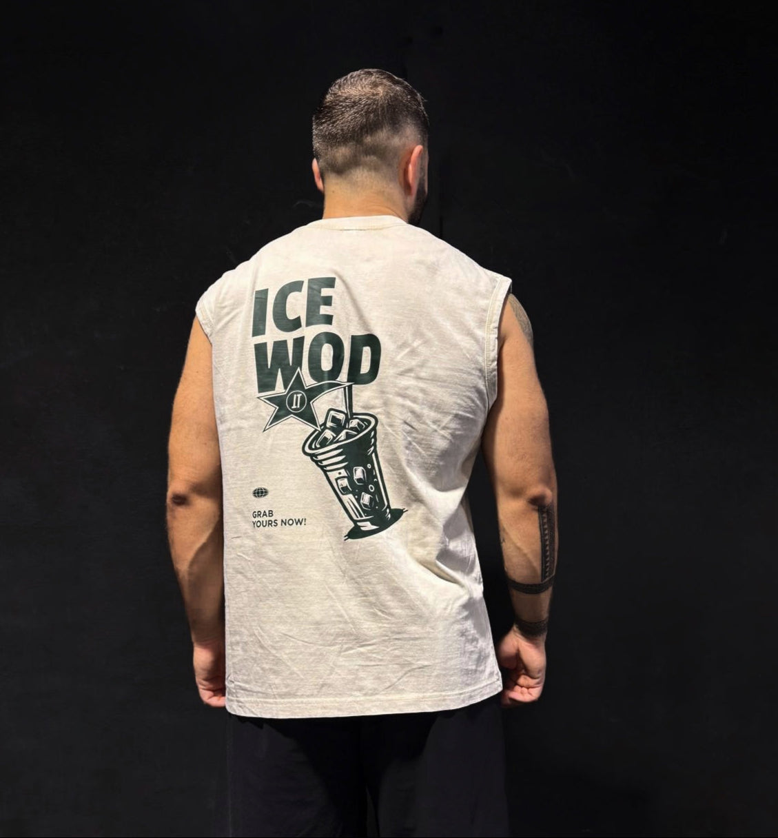 Camiseta sin mangas crema  ice  wod